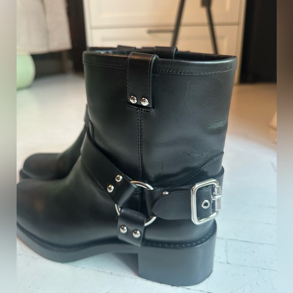 Reformation Foster Ankle Boot - Picture 9 of 15
